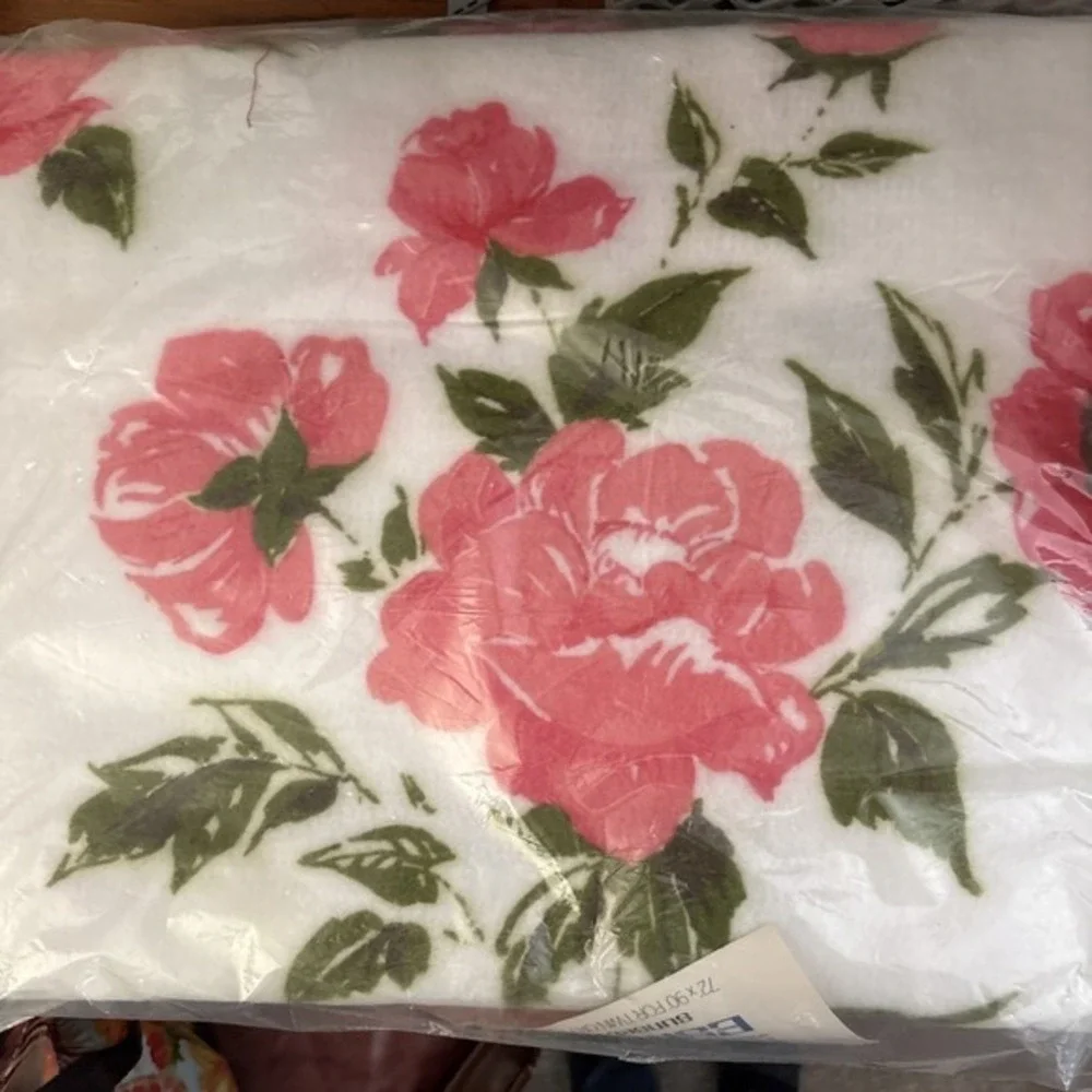 Gorgeous Vintage CHATHAM Blanket ESMOND Sunset Rose  72x90